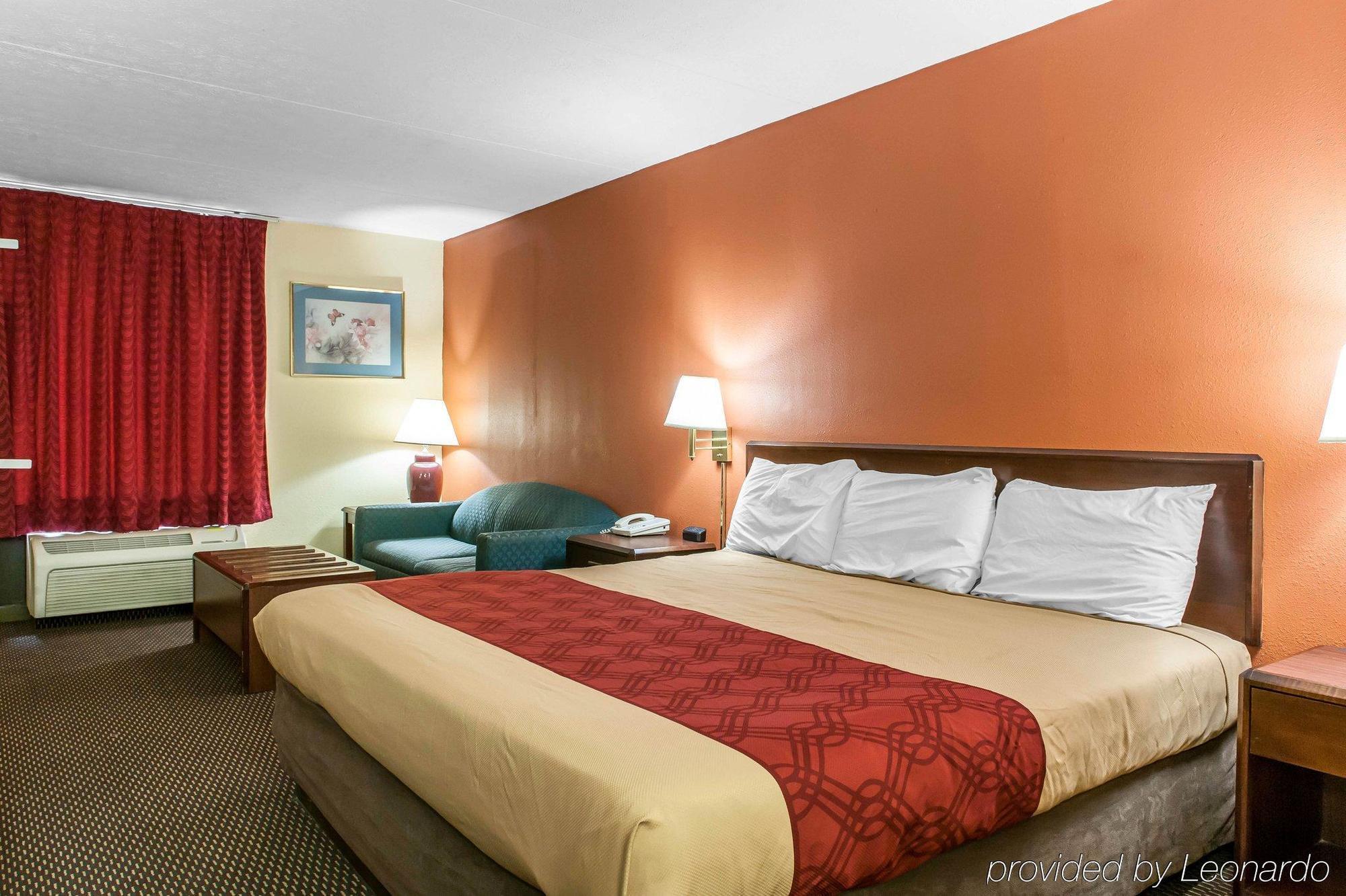 Econo Lodge Сеймур Экстерьер фото